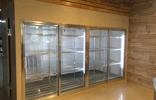 YL01 水果店